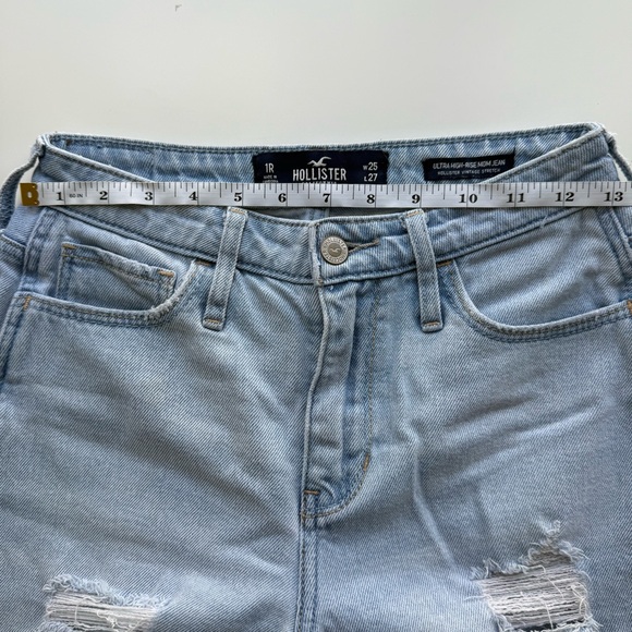 Hollister Ultra High-Rise Mom Jeans Distressed Jeans Size 25 - Picture 7 of 9